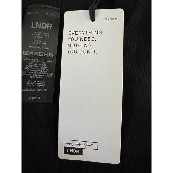 LNDR POWER CROP TANK BLACK - Picture 7 of 9